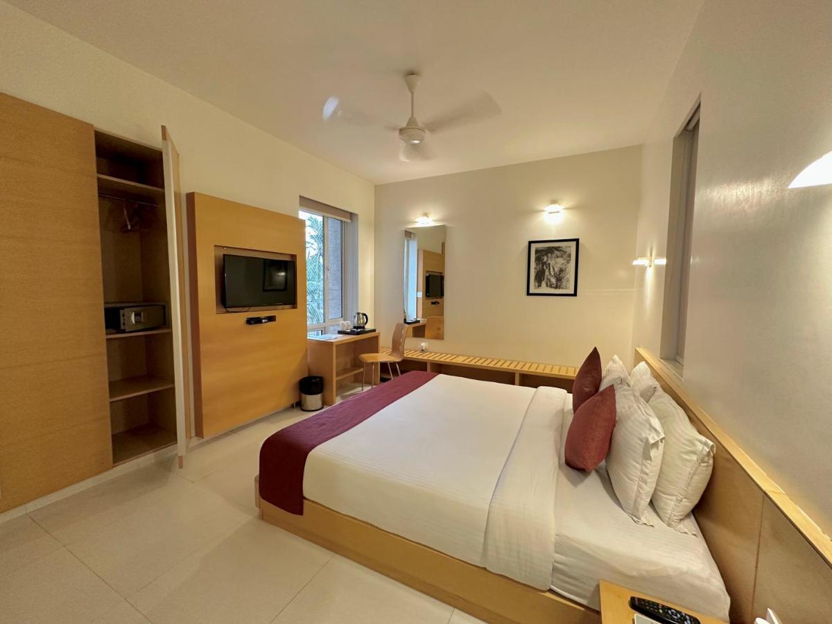 Quality Inn Patria Suites, Rádžkót Exteriér fotografie