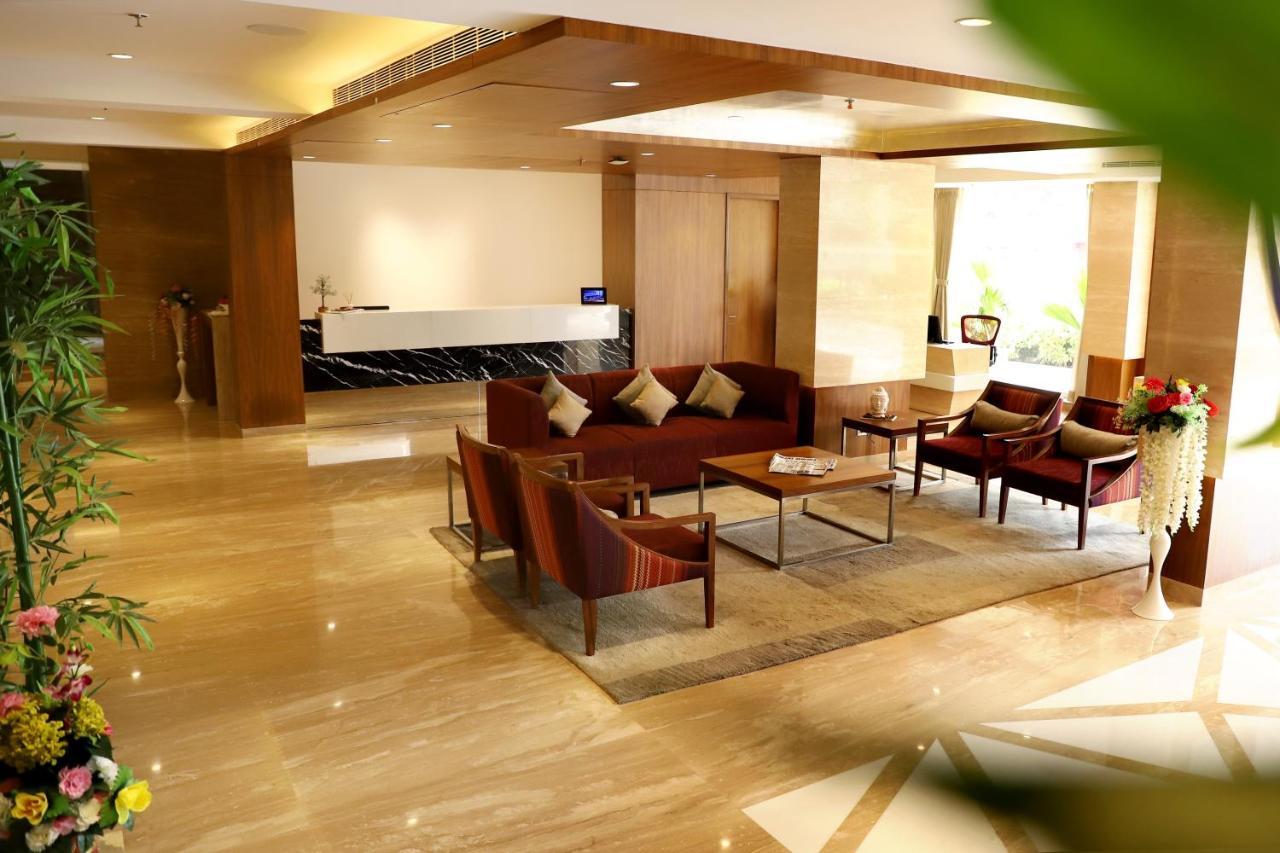 Quality Inn Patria Suites, Rádžkót Exteriér fotografie